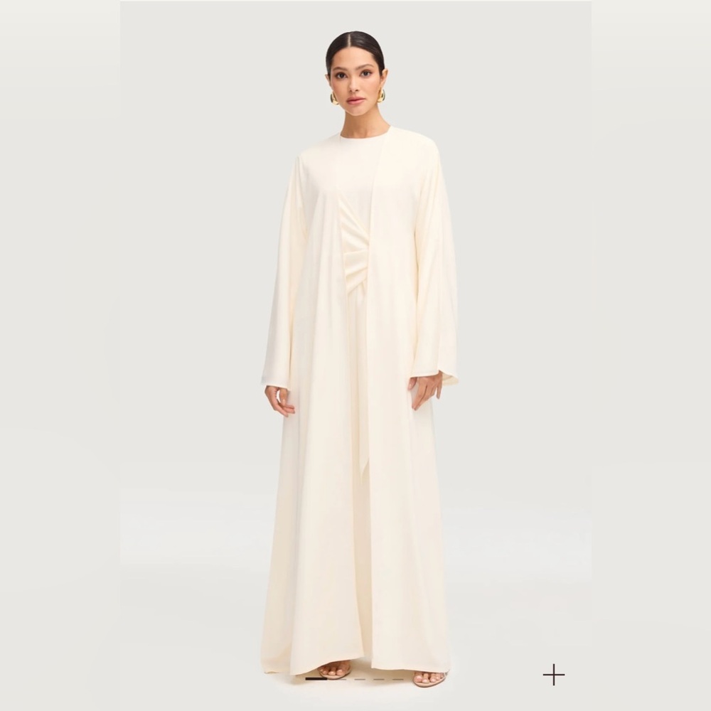 Veiled Sophia Open Abaya Off-White S 56”